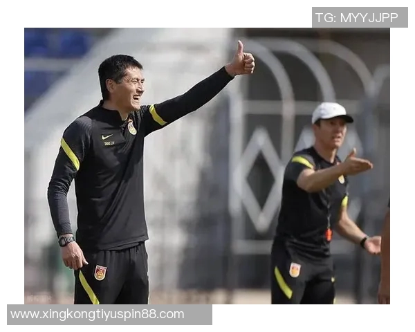 东体评论：中国男篮状态不佳邵佳一承受更大舆论压力与挑战