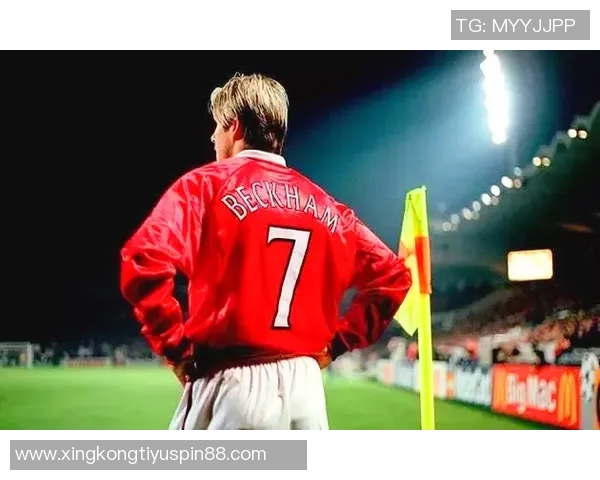 英超争冠白热化曼城曼联仅差3分枪手领跑群雄逐鹿局面引人关注